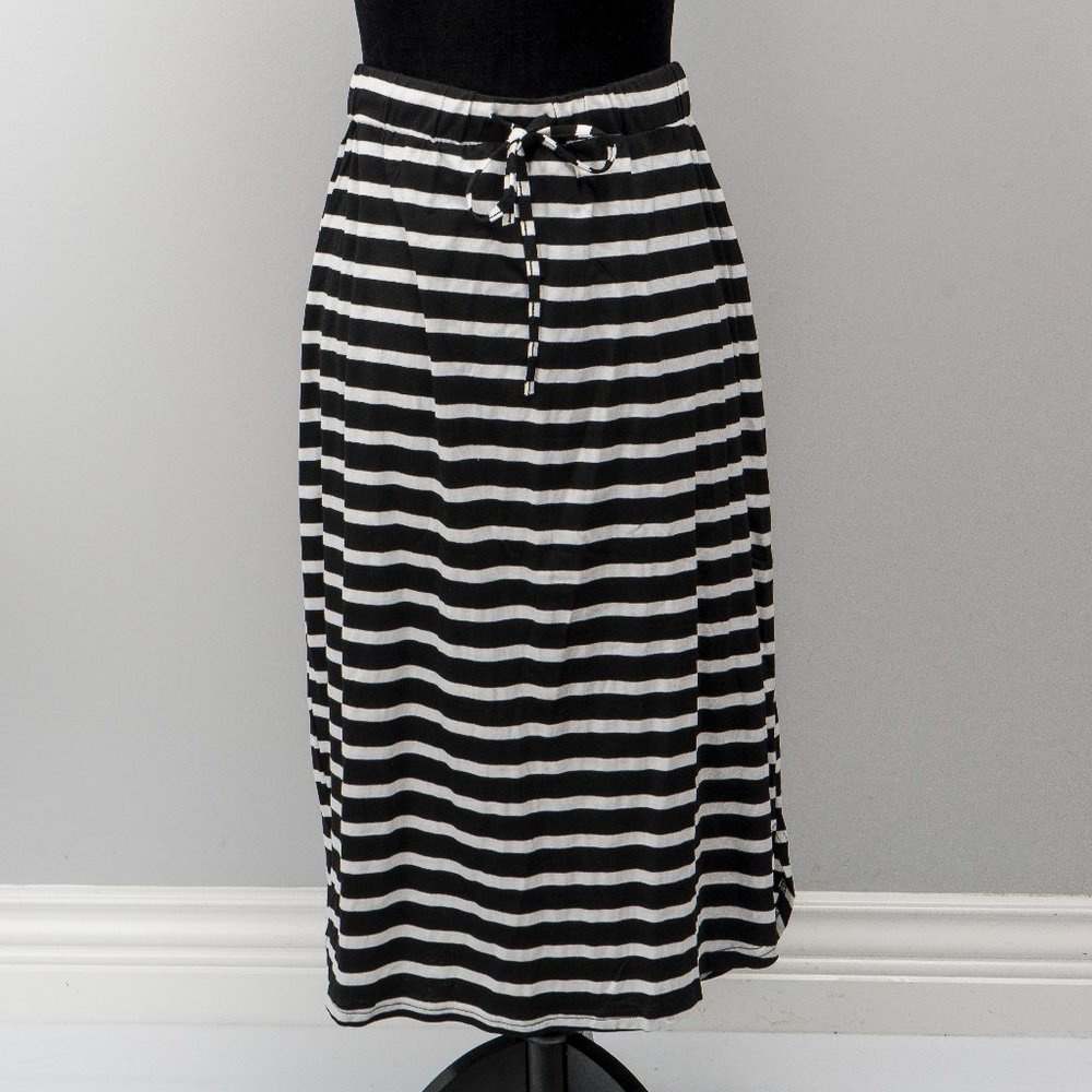 NWOT Striped drawstring waist skirt - 2X  ( 3 X)